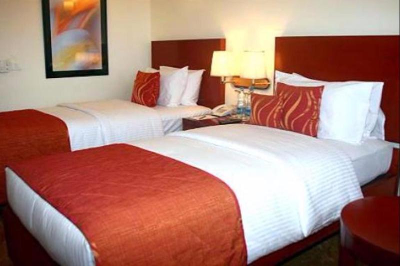 Royal Sarovar Portico Siliguri Esterno foto