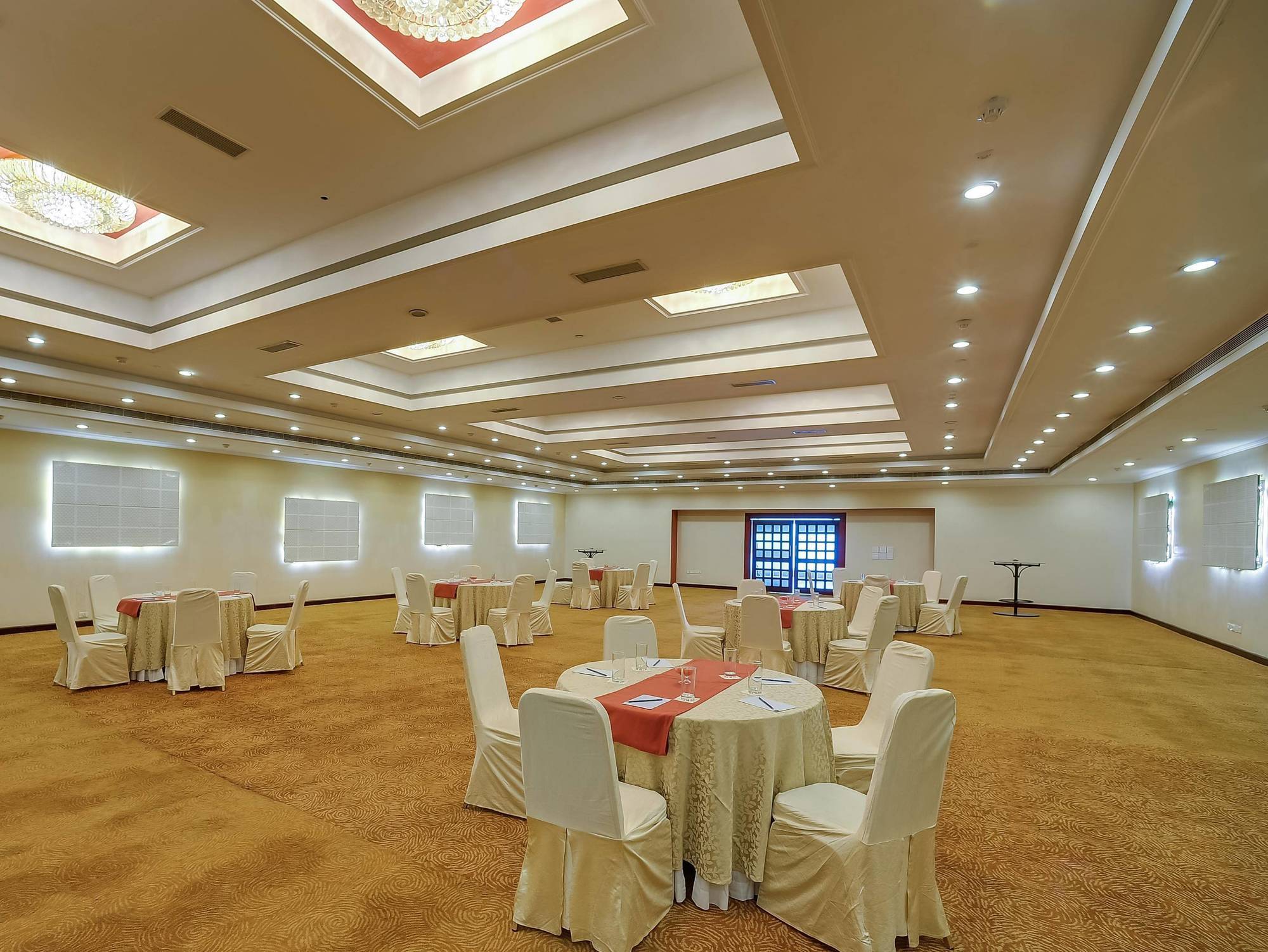 Royal Sarovar Portico Siliguri Esterno foto