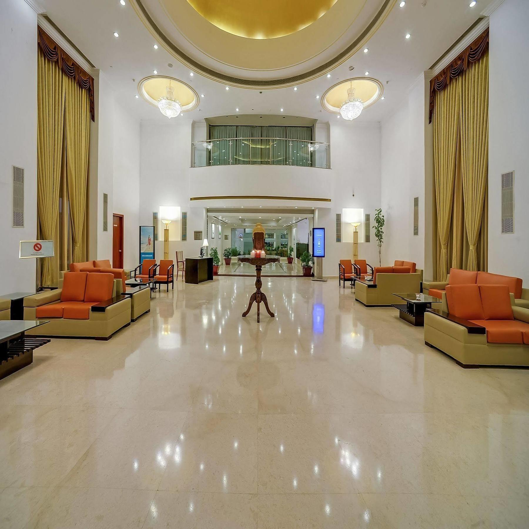 Royal Sarovar Portico Siliguri Esterno foto