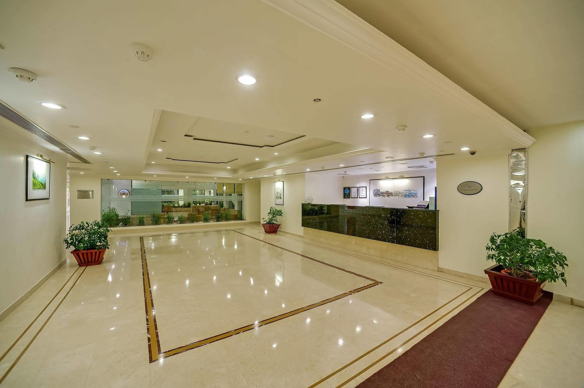 Royal Sarovar Portico Siliguri Esterno foto